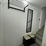 House Διαμέρισμα *