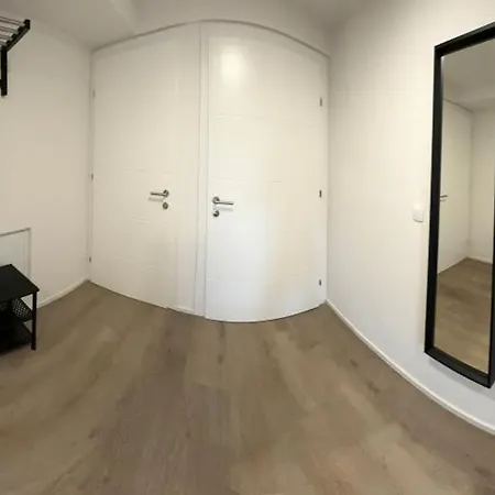 아파트 House *